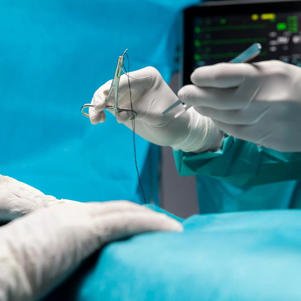 surgical-procedure-made-by-doctor